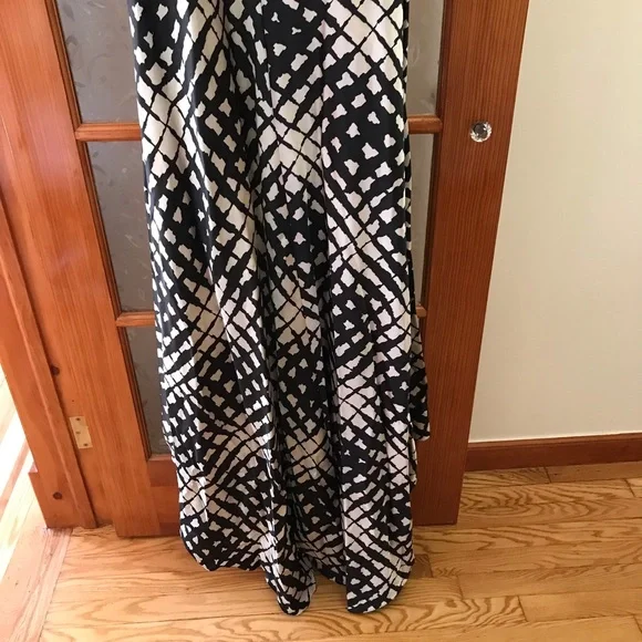 Terani Couture Evening Gown - Picture 7 of 9